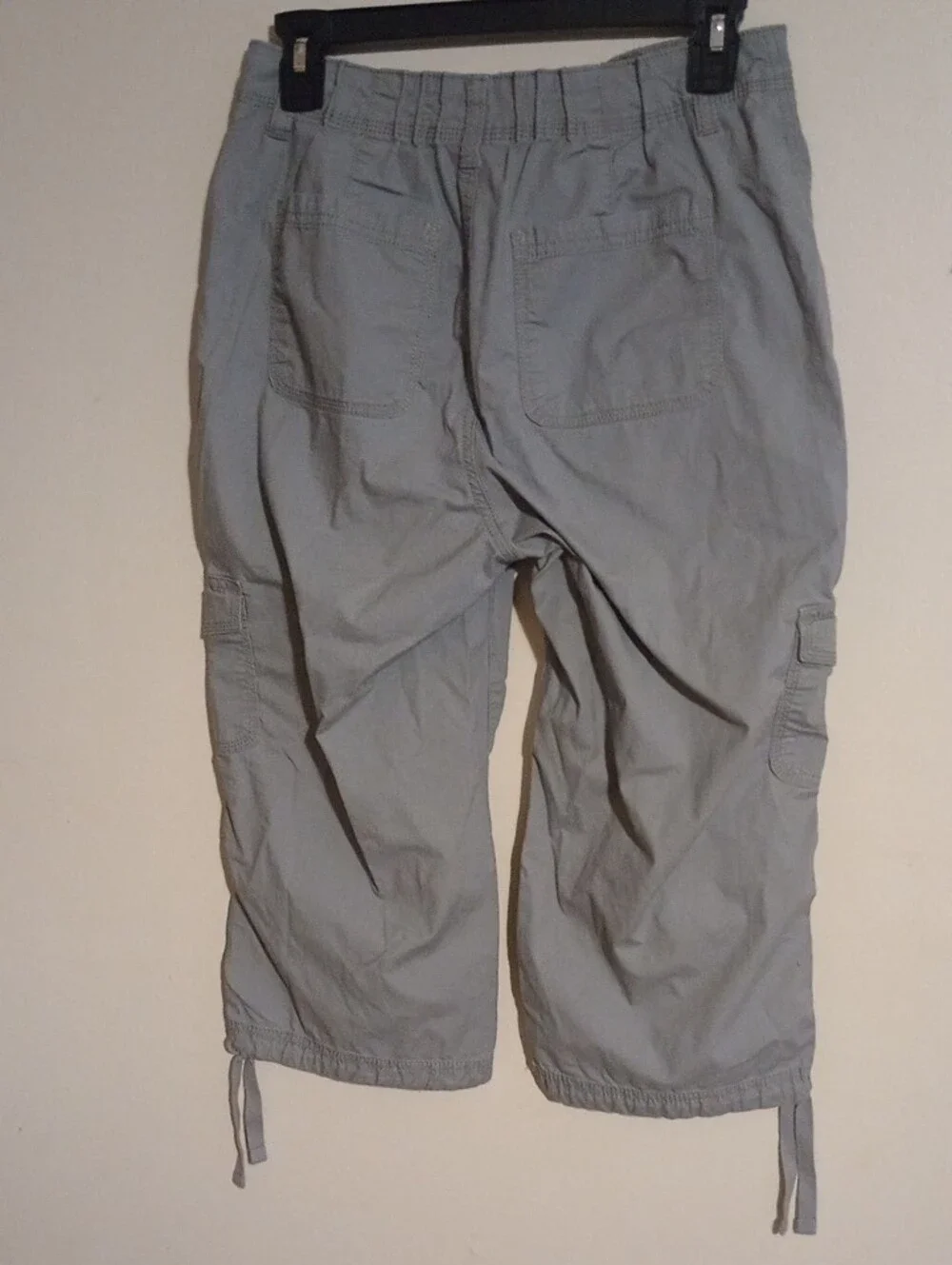 St Johns Bay  Cargo Shorts in Light Gray with Button-Flap Pockets